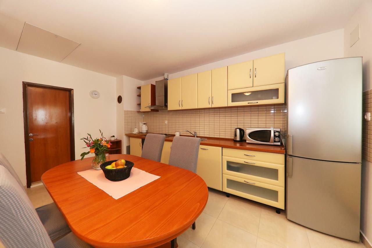 Apartments Anka Ртина Экстерьер фото